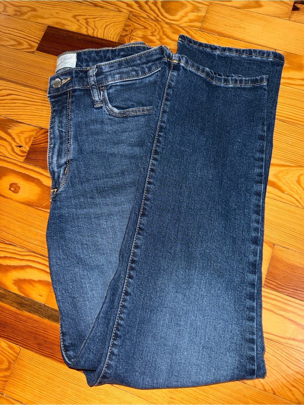 Universal Thread Women's Straight Leg Jeans in Dark Blue Denim